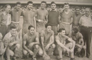 Una tarde especial para Aldo (segundo jugador parado desde la izquierda). Fue el 19/6/1949. Era el regreso a la Bombonera. No fue con suerte: Boca goleó 6-1 al Bohemio